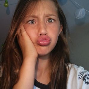 Meet your Posher, Khaleesi